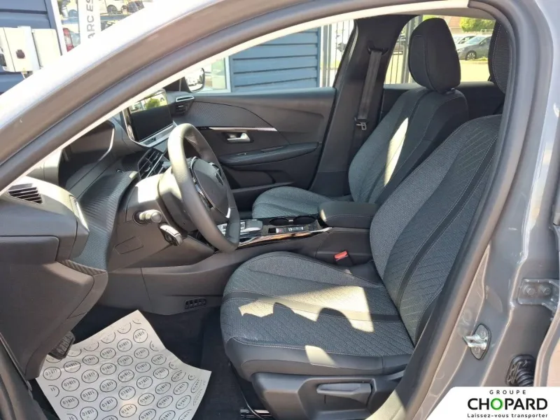 Image secondaire du véhicule 10