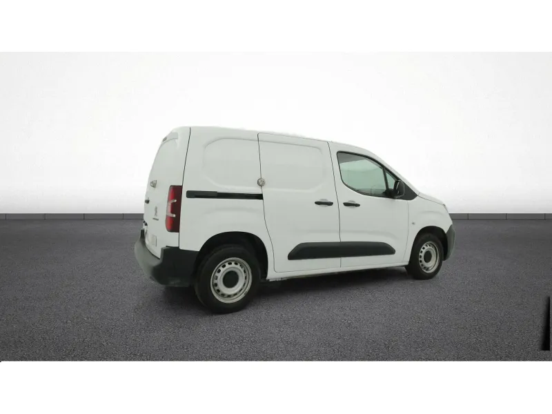 Image secondaire du véhicule 10