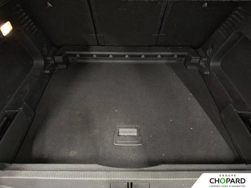 Image secondaire du véhicule 9