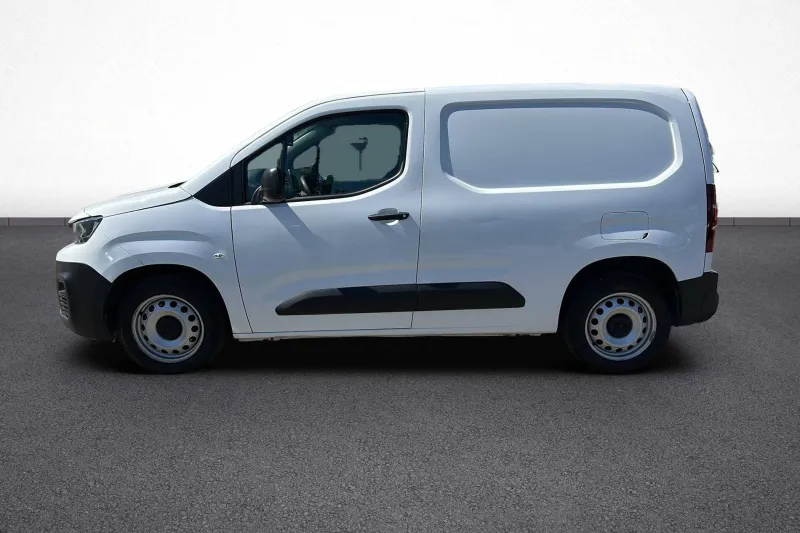 Image secondaire du véhicule 4