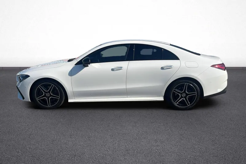 Image secondaire du véhicule 4