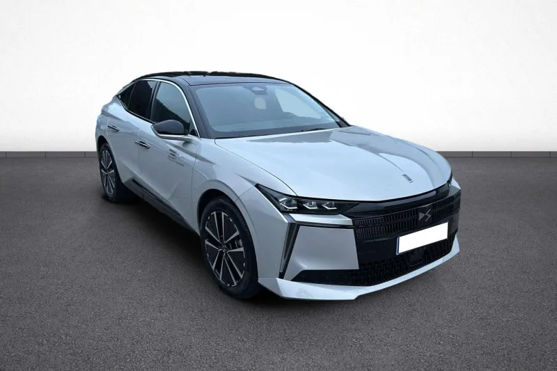 Image secondaire du véhicule 9