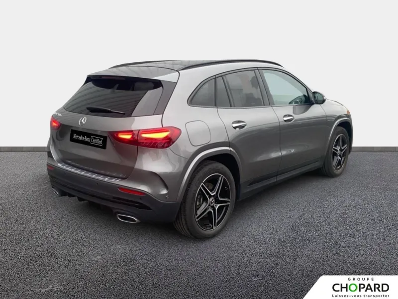 Image secondaire du véhicule 4