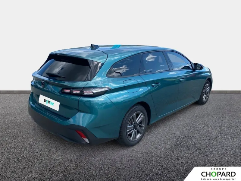 Image secondaire du véhicule 4