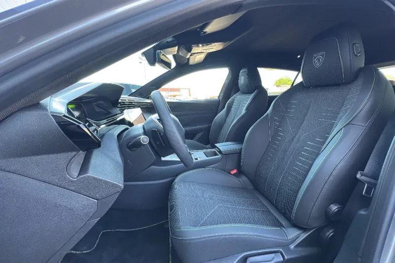 Image secondaire du véhicule 10