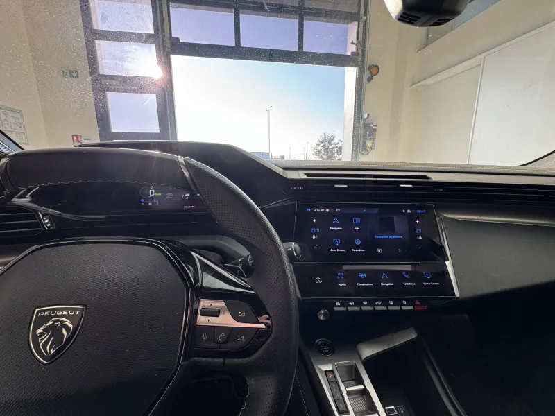 Image secondaire du véhicule 8