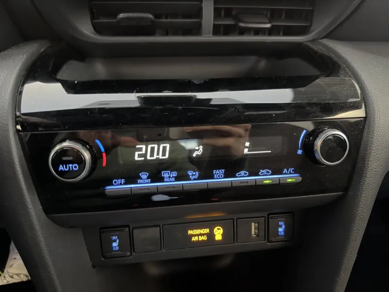 Image secondaire du véhicule 10