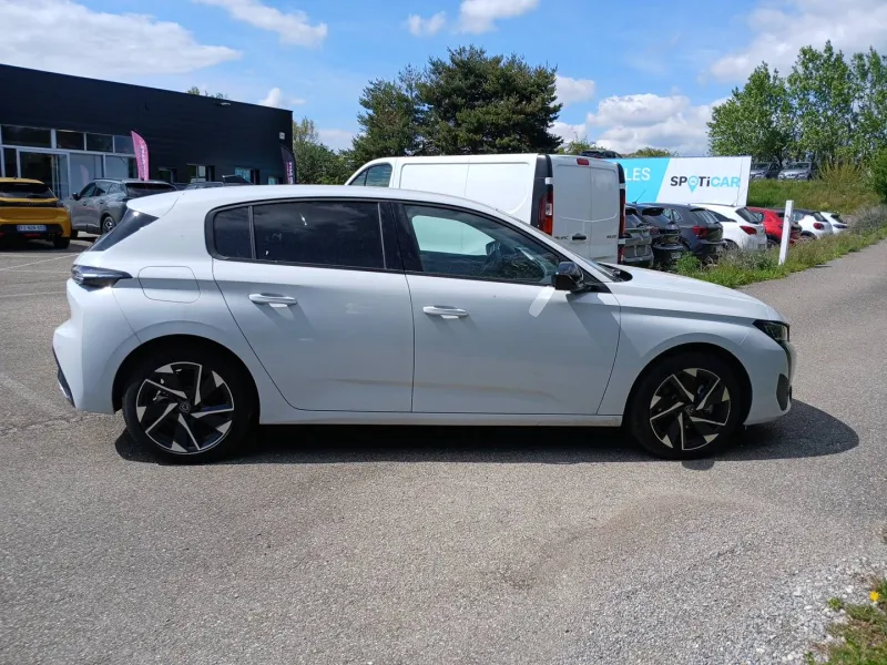 Image secondaire du véhicule 5