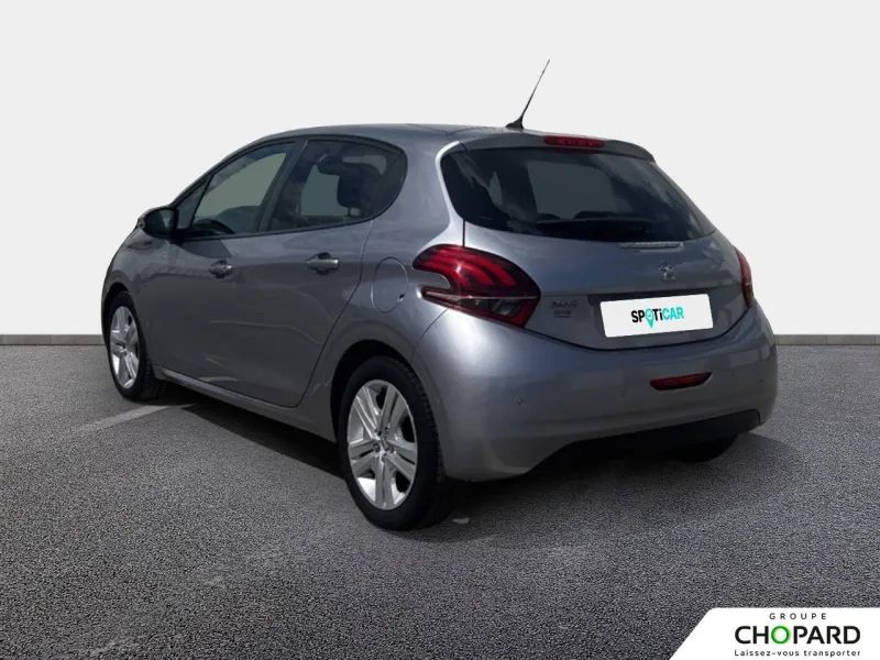 Image secondaire du véhicule 8