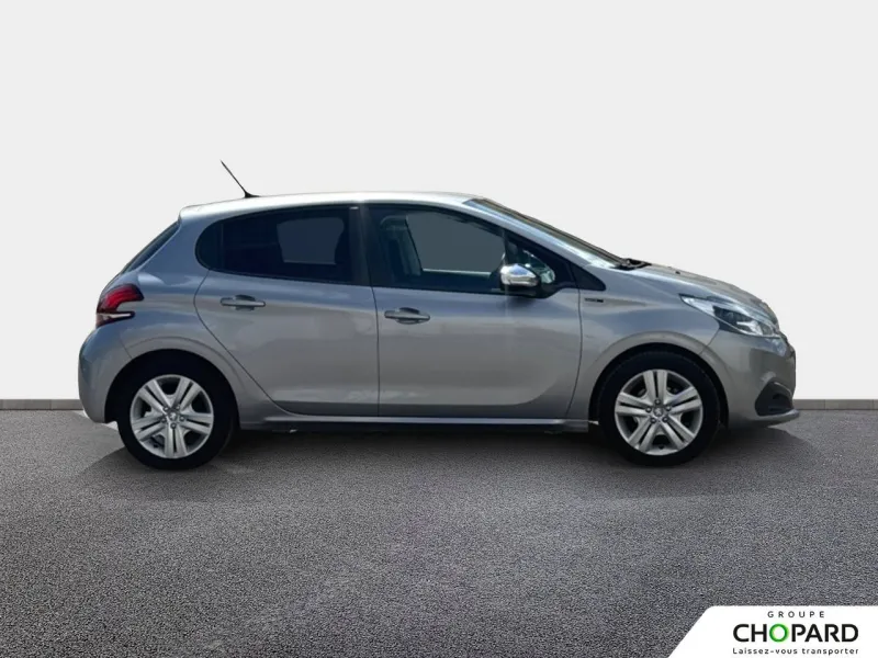 Image secondaire du véhicule 10