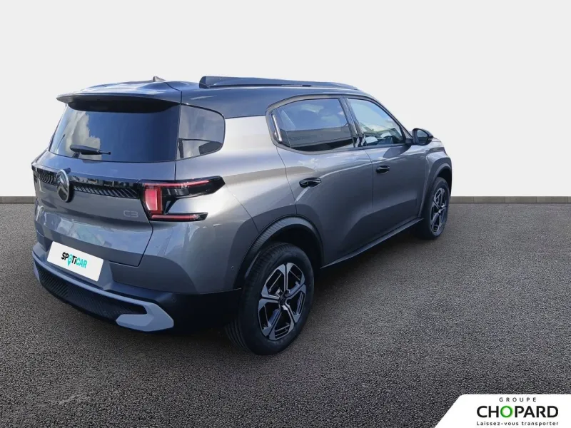 Image secondaire du véhicule 4