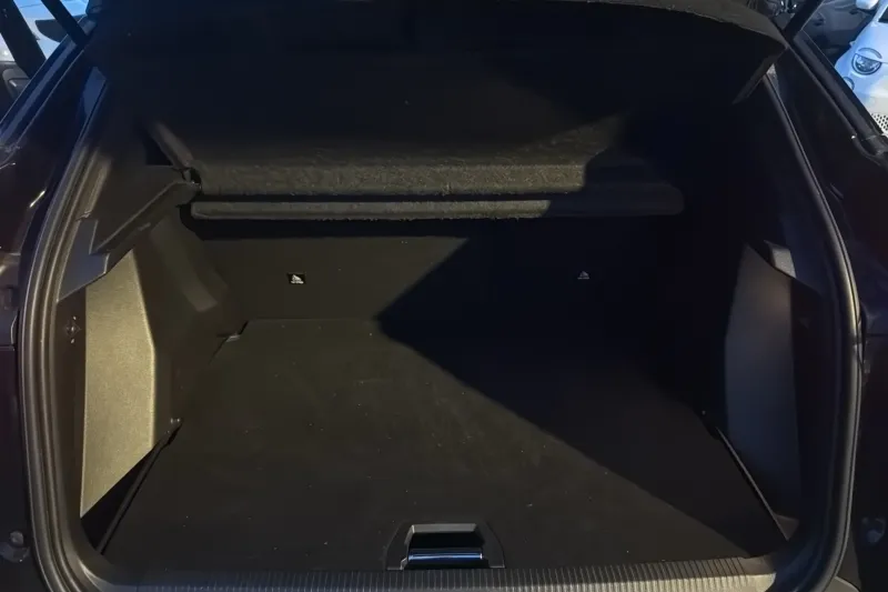 Image secondaire du véhicule 10