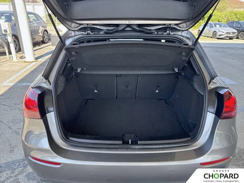 Image secondaire du véhicule 9