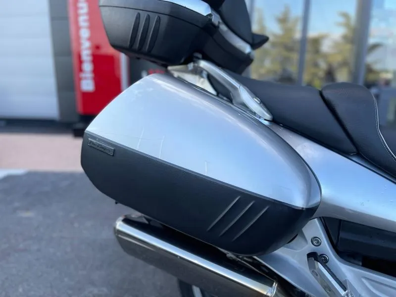 Image secondaire du véhicule 8