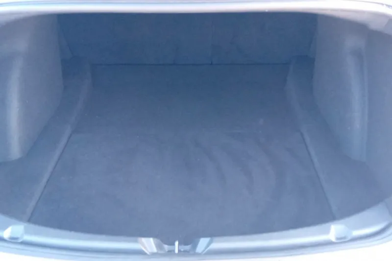 Image secondaire du véhicule 10