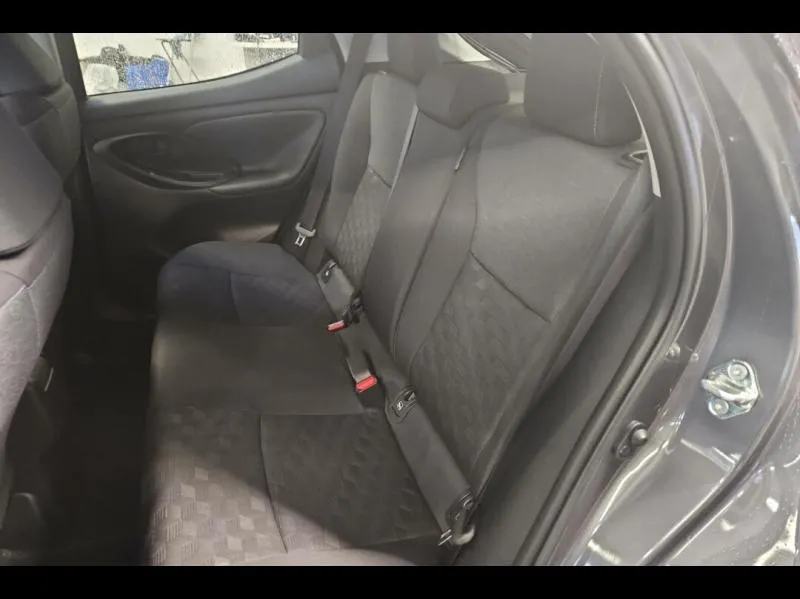 Image secondaire du véhicule 12