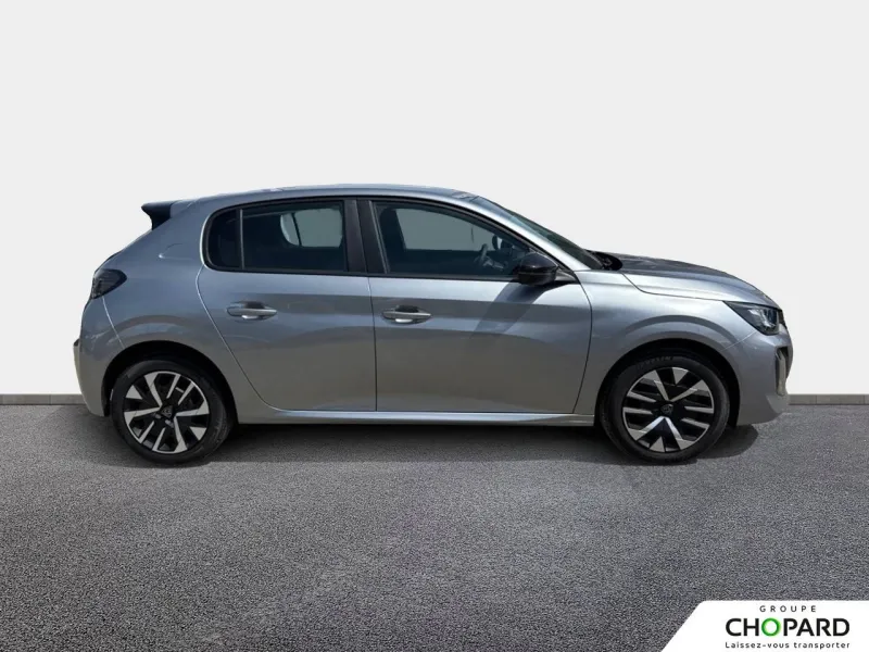 Image secondaire du véhicule 10