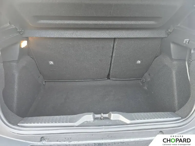 Image secondaire du véhicule 7