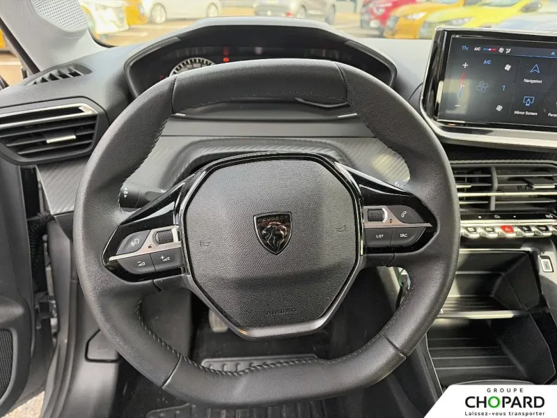 Image secondaire du véhicule 8