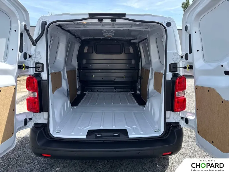 Image secondaire du véhicule 7