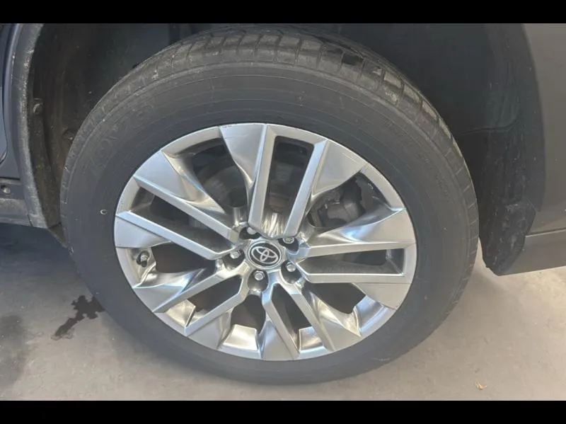 Image secondaire du véhicule 14