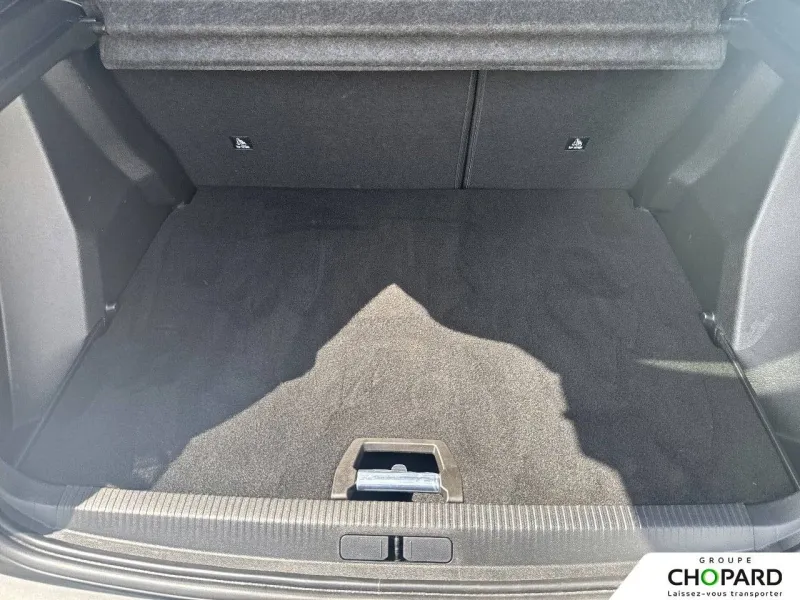 Image secondaire du véhicule 9