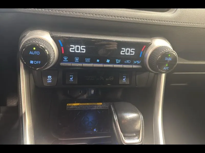 Image secondaire du véhicule 17