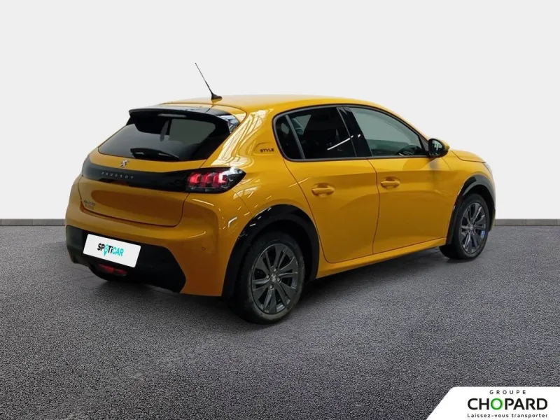 Image secondaire du véhicule 9