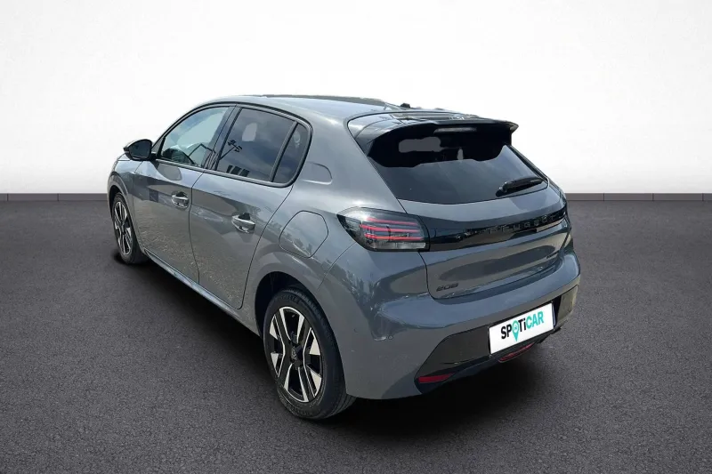 Image secondaire du véhicule 5