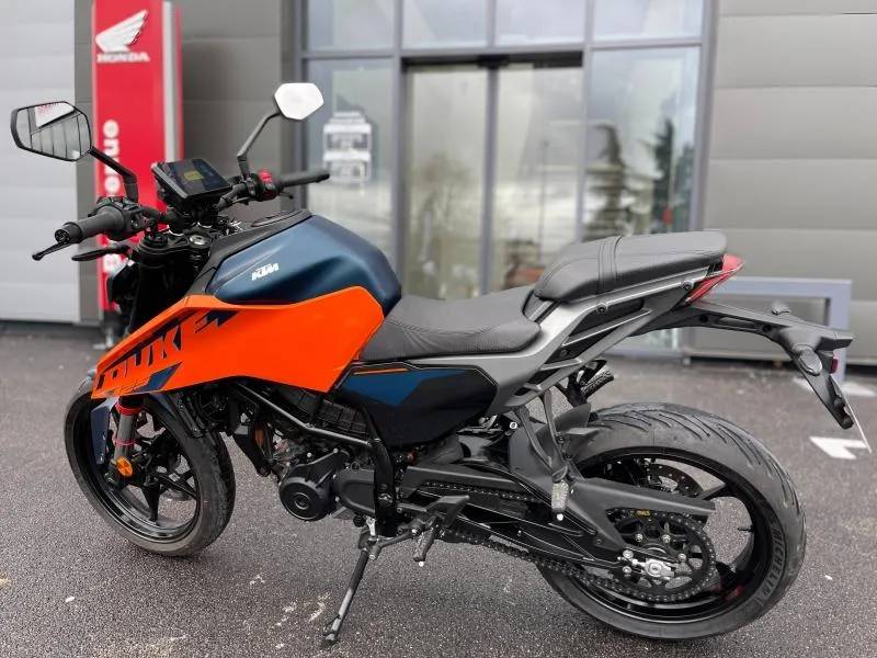 Image secondaire du véhicule 5