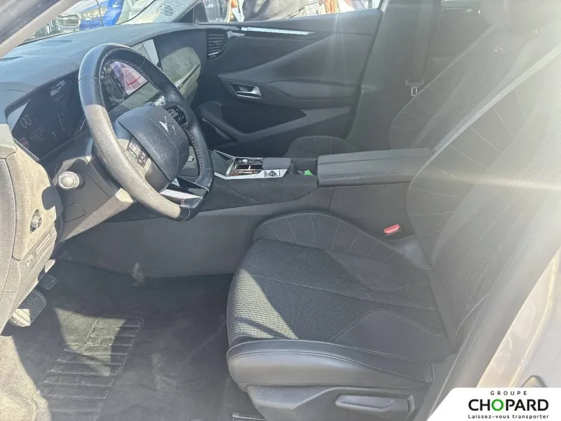 Image secondaire du véhicule 10