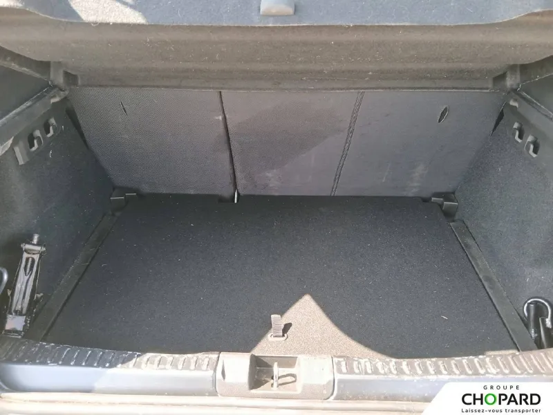 Image secondaire du véhicule 7