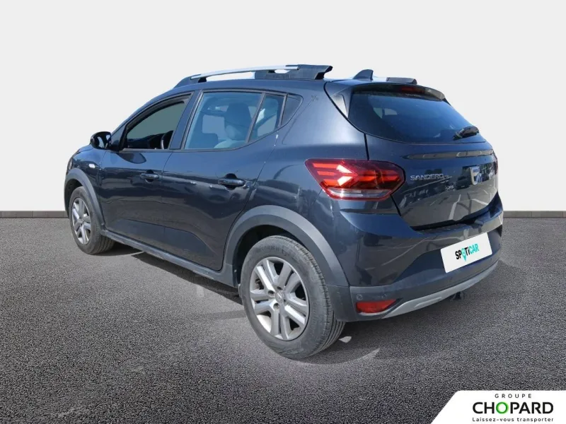 Image secondaire du véhicule 8