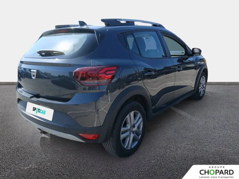 Image secondaire du véhicule 9