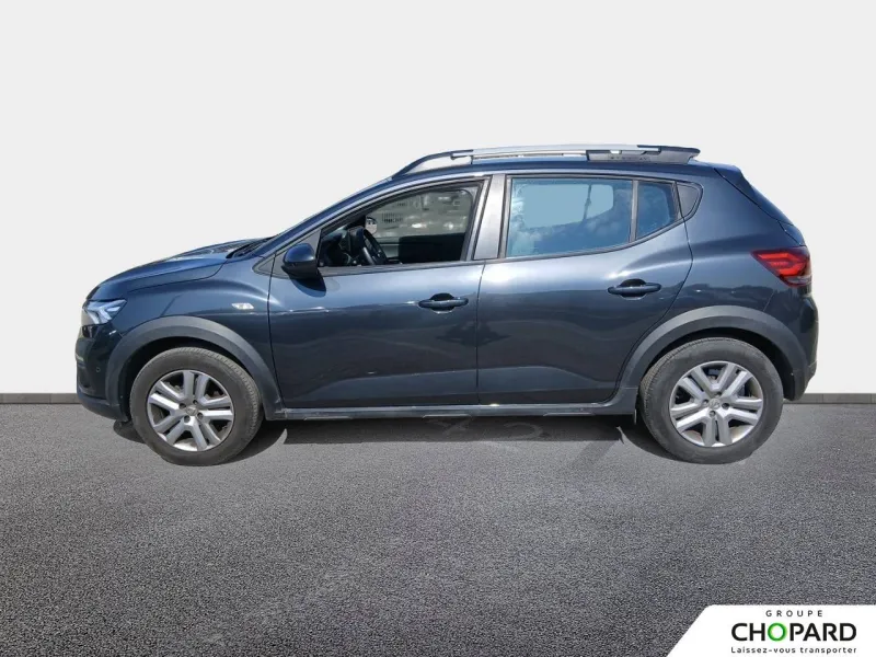 Image secondaire du véhicule 10