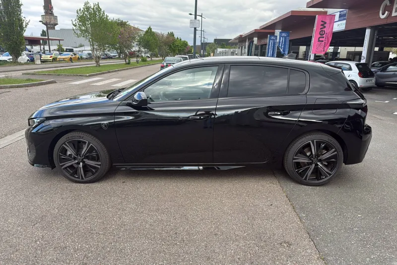 Image secondaire du véhicule 3