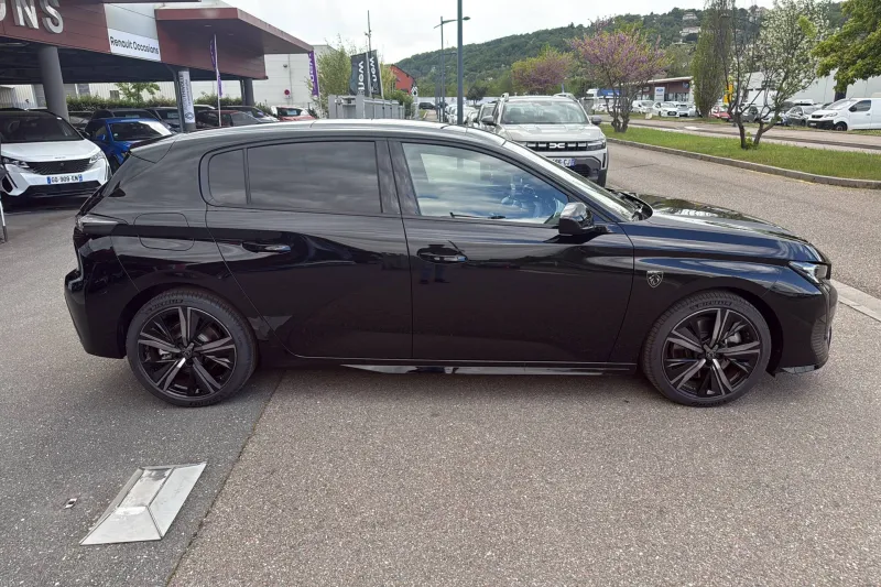 Image secondaire du véhicule 7