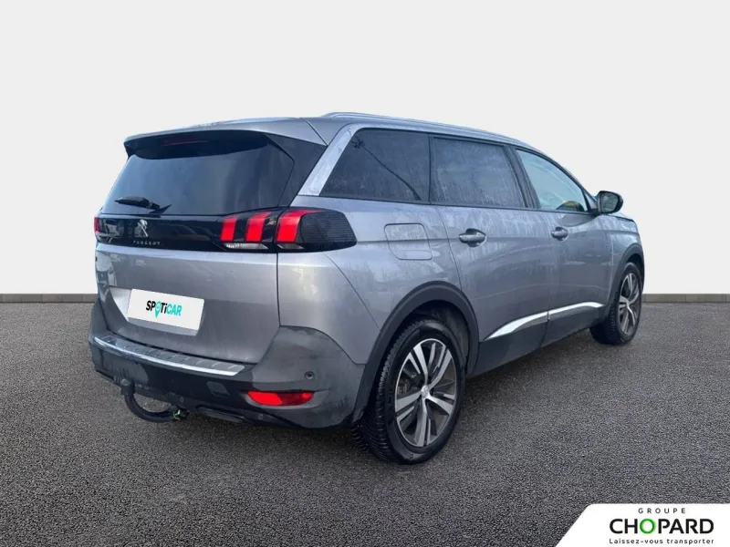 Image secondaire du véhicule 4