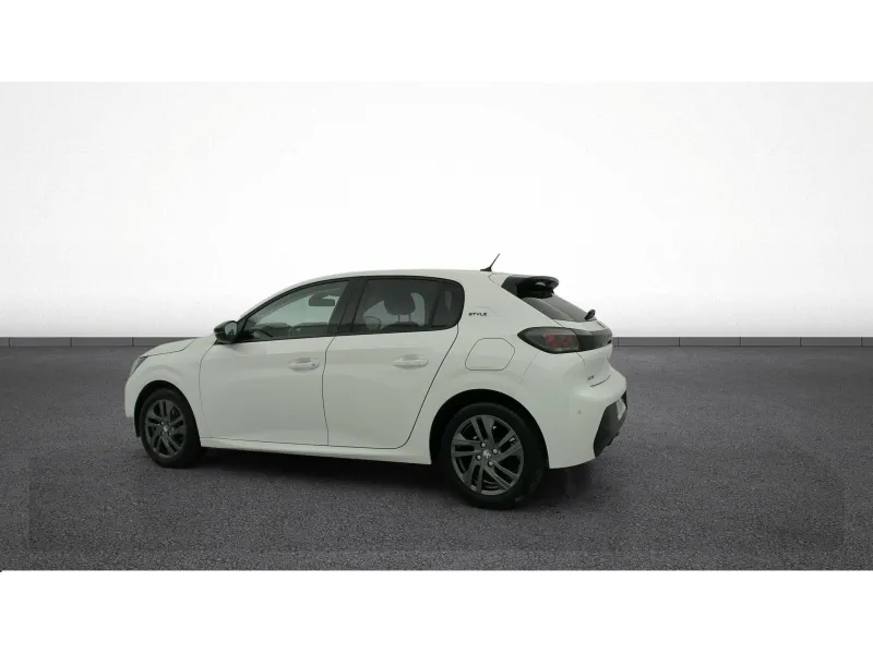 Image secondaire du véhicule 6