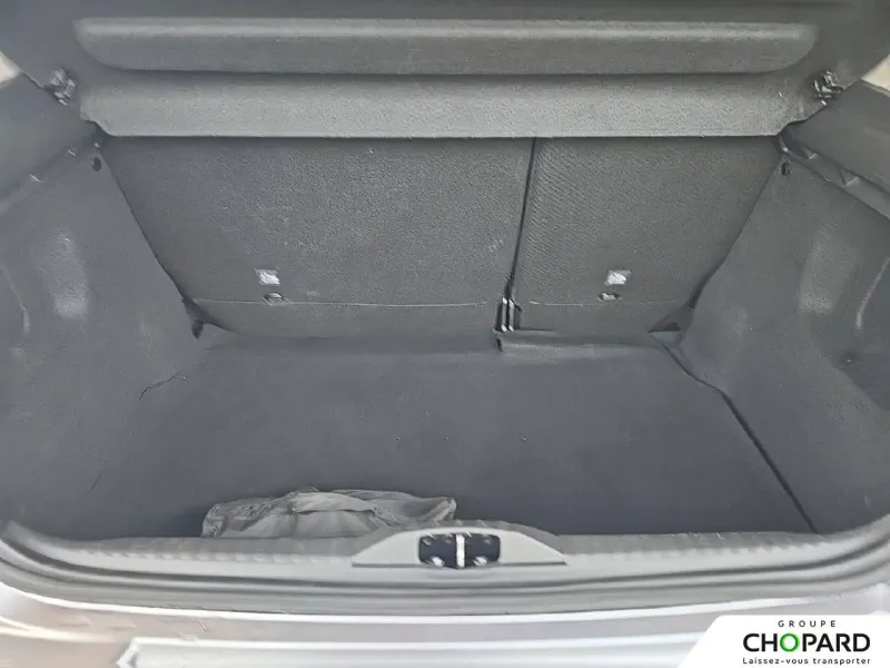 Image secondaire du véhicule 7