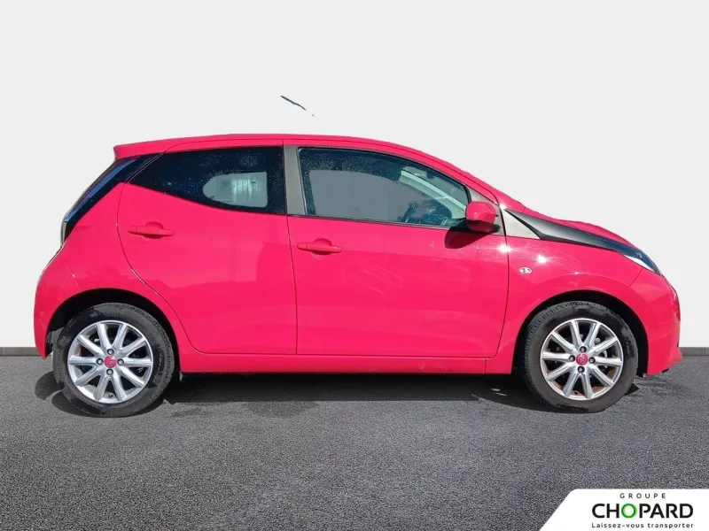 Image secondaire du véhicule 10