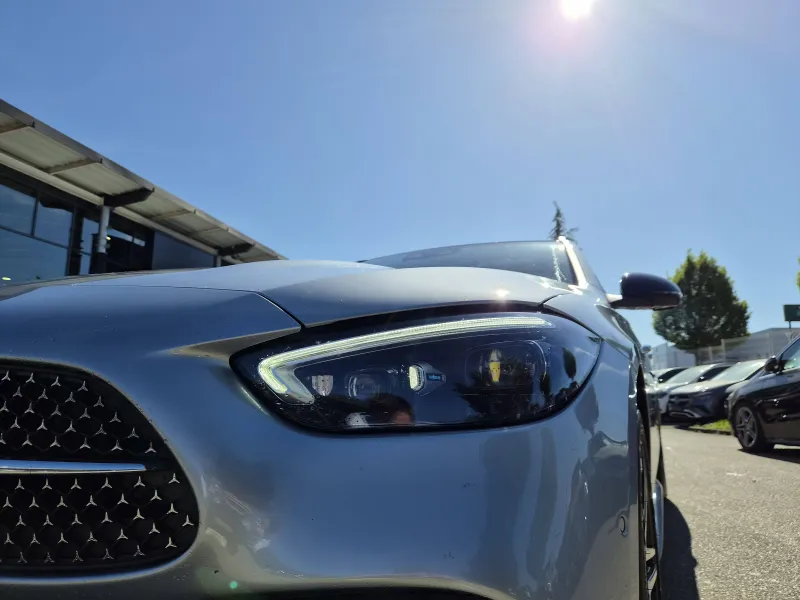 Image secondaire du véhicule 4