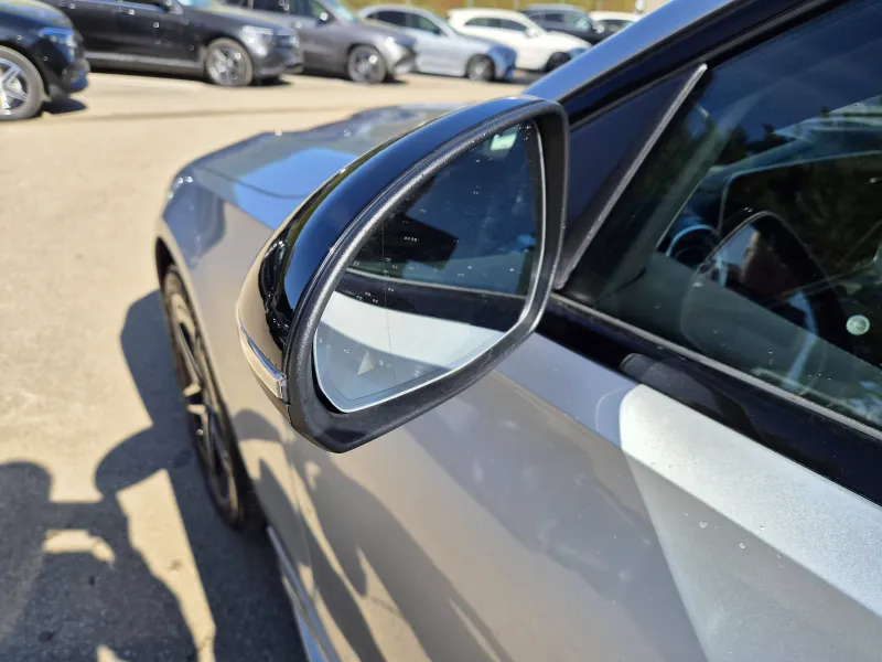 Image secondaire du véhicule 8