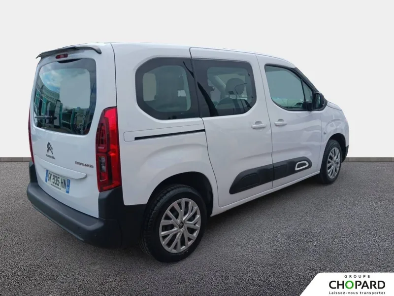 Image secondaire du véhicule 9