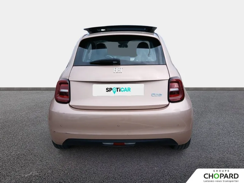 Image secondaire du véhicule 6