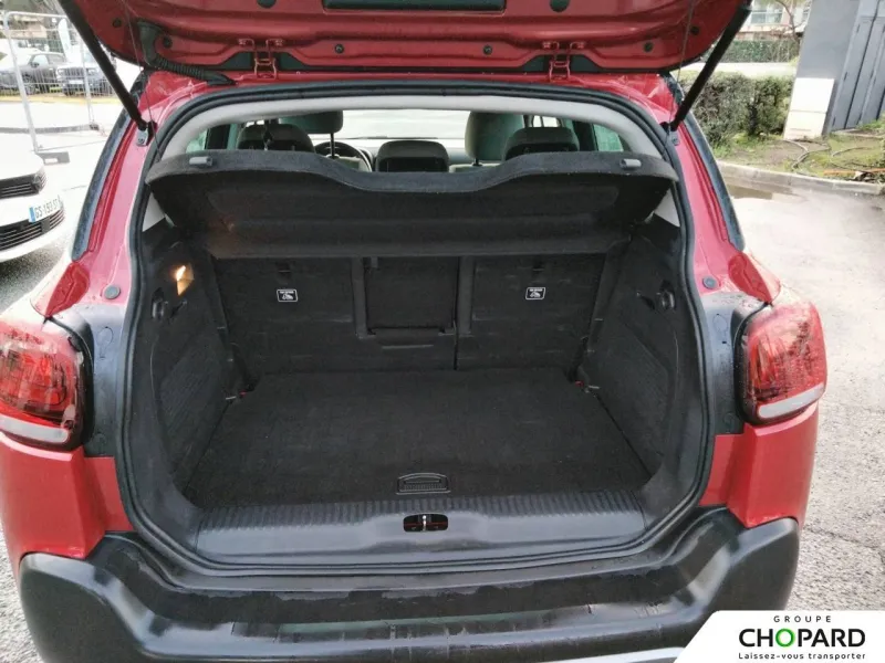 Image secondaire du véhicule 9