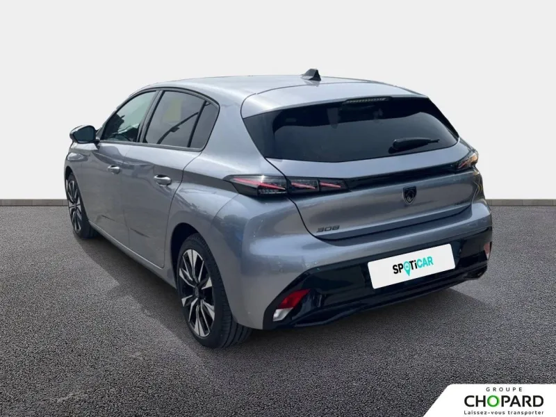 Image secondaire du véhicule 8