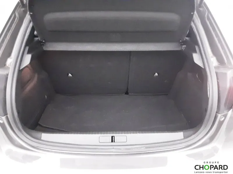 Image secondaire du véhicule 7