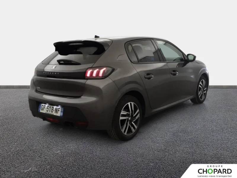 Image secondaire du véhicule 9