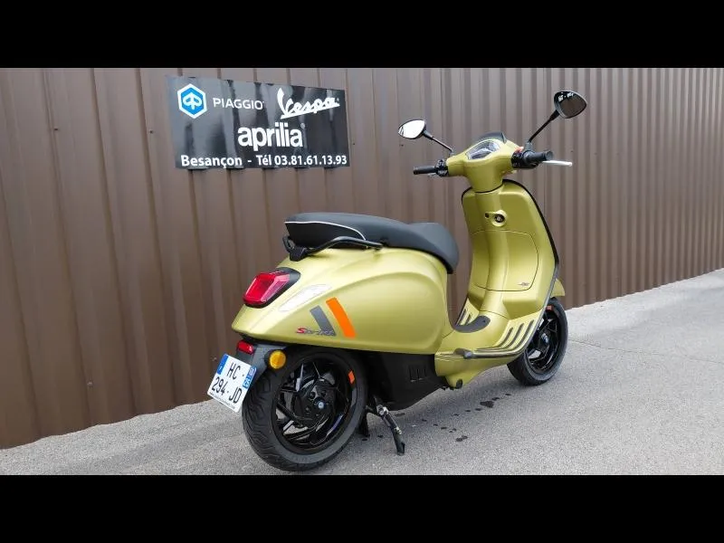 Image secondaire du véhicule 4